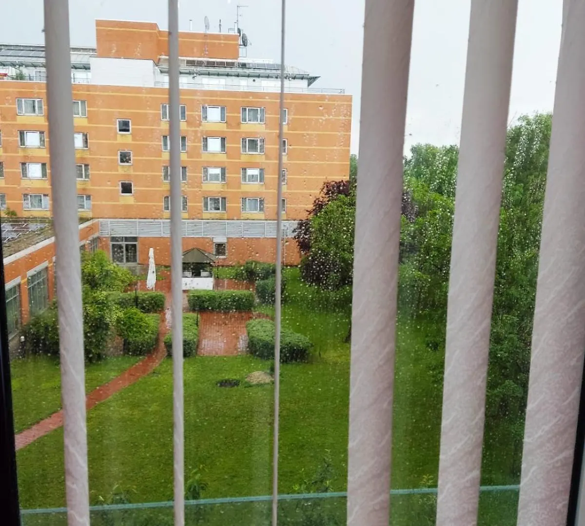 Ruhiges Zimmer In Guter Lage In Wien Rum i privatbostad